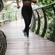 mujer corriendo
